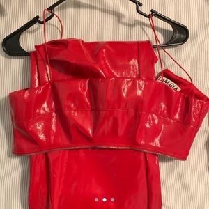 I AM GIA RED ISLA SET